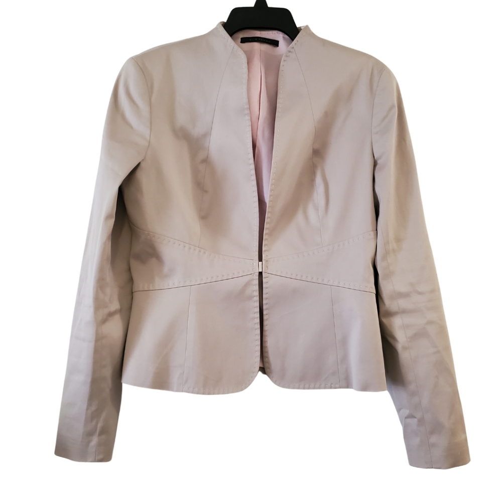 🌹Elie Tahari Khaki Blazer w/Thread Detail